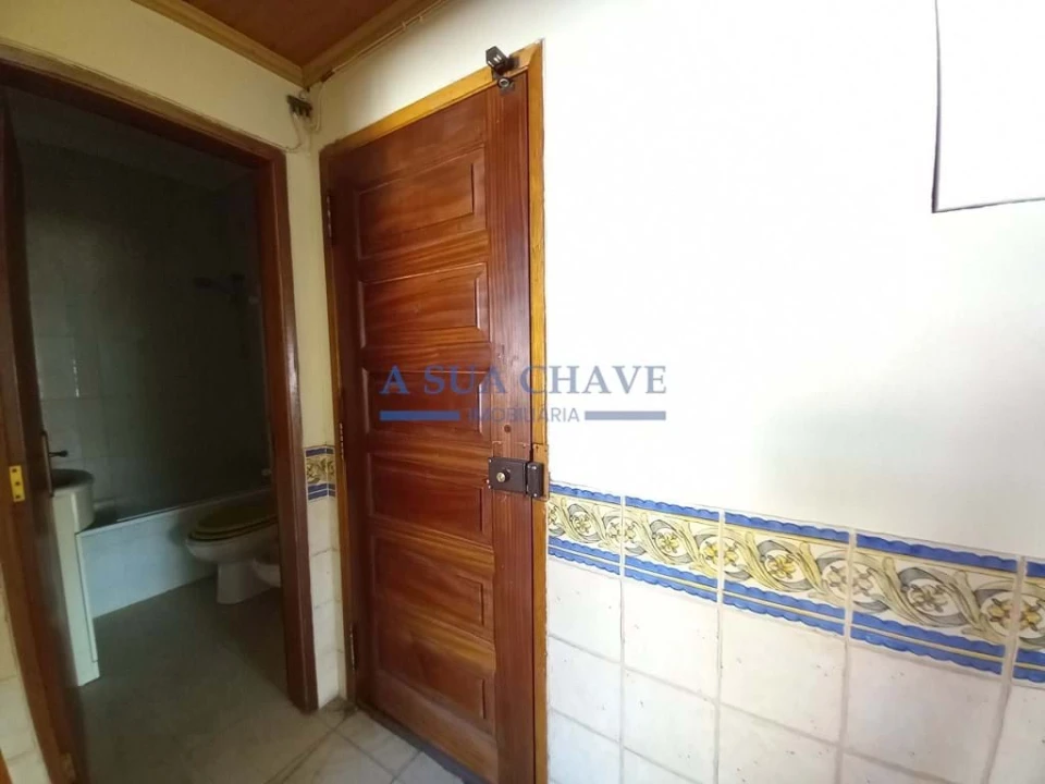 Apartamento T2 para Venda em Corroios Foto 27