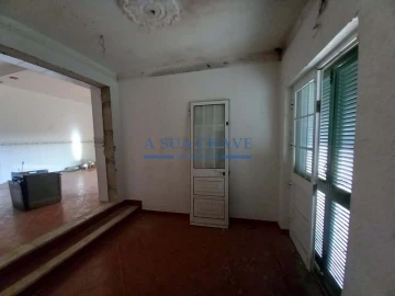 Moradia T3 para Venda em São Francisco