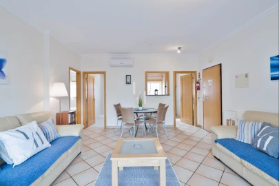 Apartamento T2 para Arrendamento férias em Quarteira
