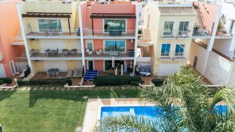 Apartamento T2 para Arrendamento férias em Quarteira