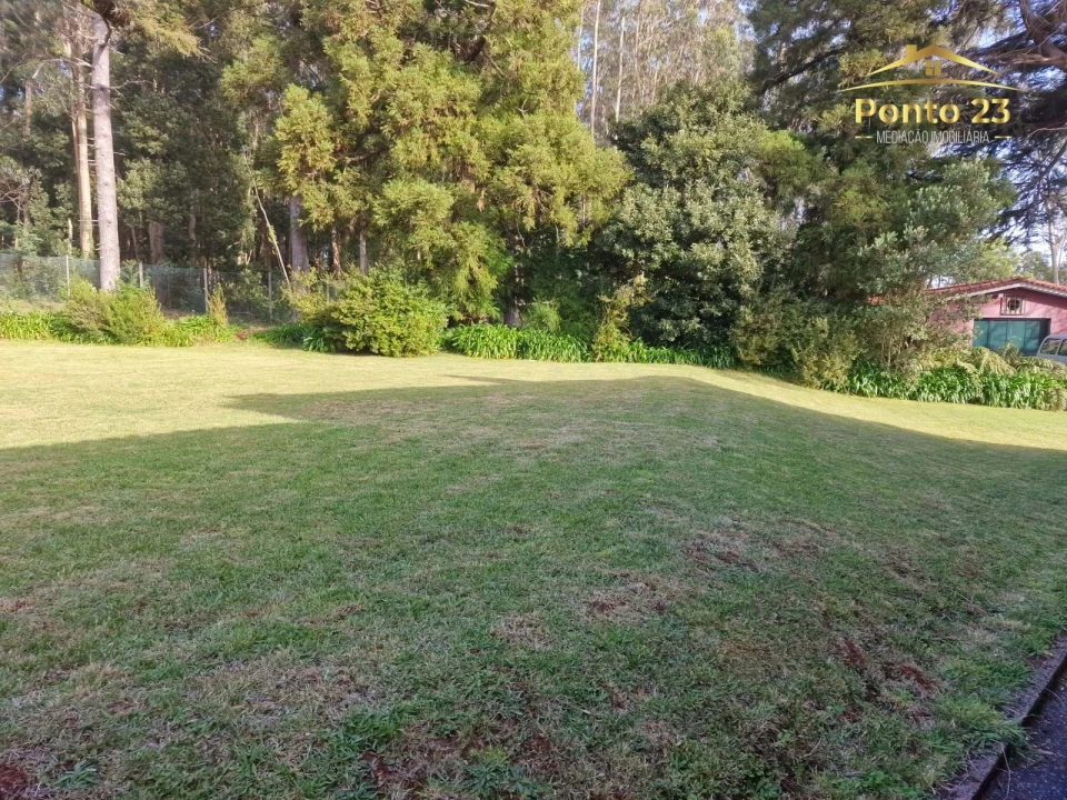 Moradia T6 para Venda em Caniço Foto 8