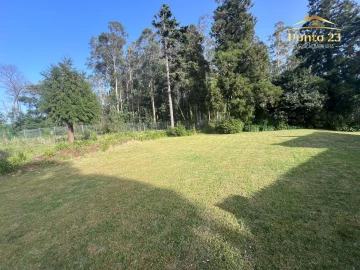Moradia T6 para Venda em Caniço
