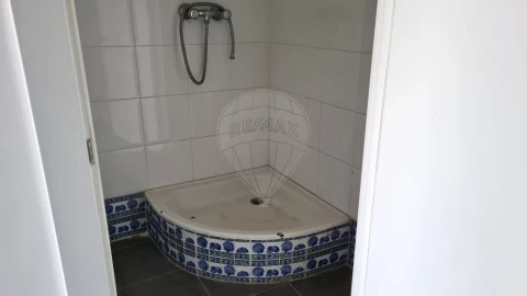 Loja para Venda em Setubal (São Sebastião)