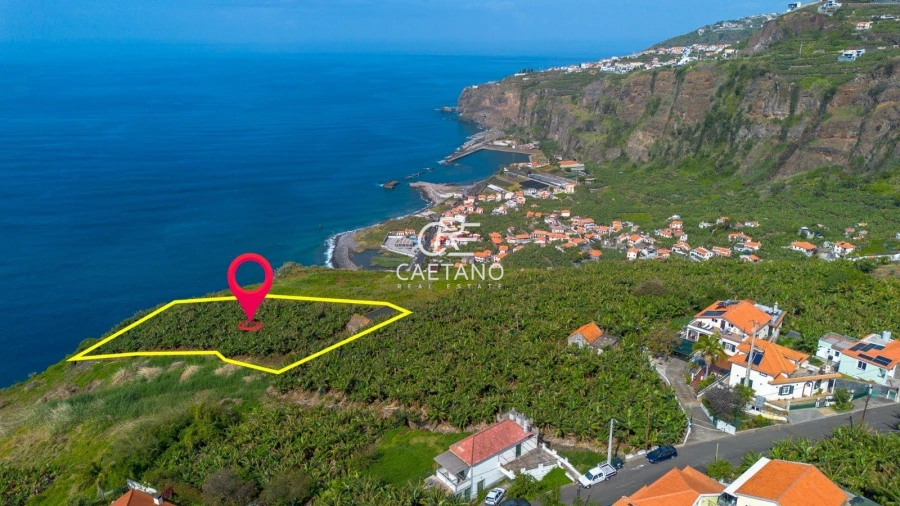 Terreno para Venda em Ribeira Brava Foto 2