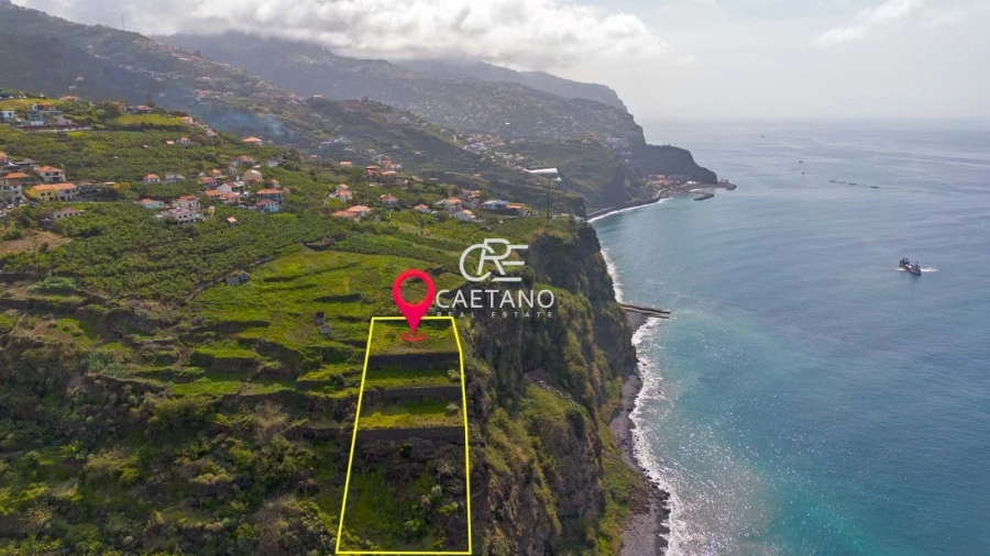 Terreno para Venda em Ribeira Brava Foto 3