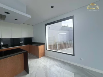 Moradia T3 para Venda em Santa Cruz