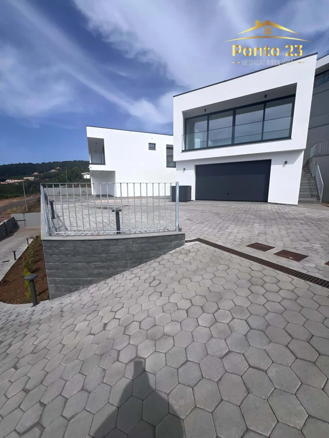 Moradia T3 para Venda em Santa Cruz Foto 5