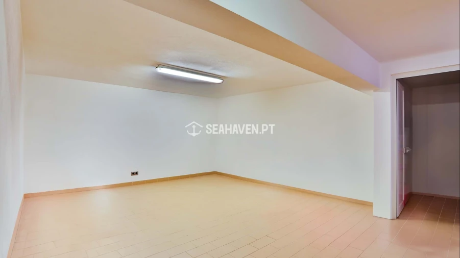 Moradia T5 para Venda em Albufeira e Olhos de Água Foto 35