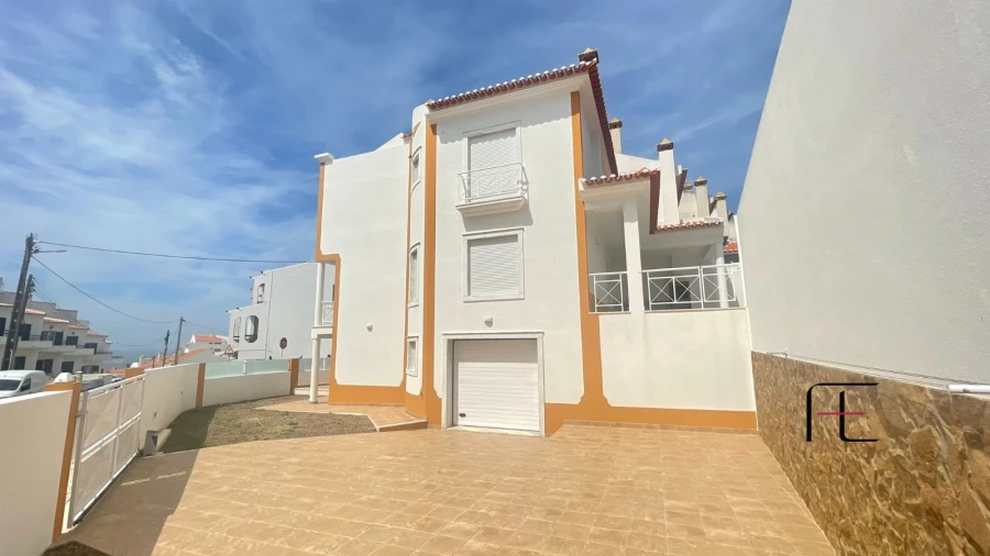 Moradia T4 para Venda em Ericeira Foto 37