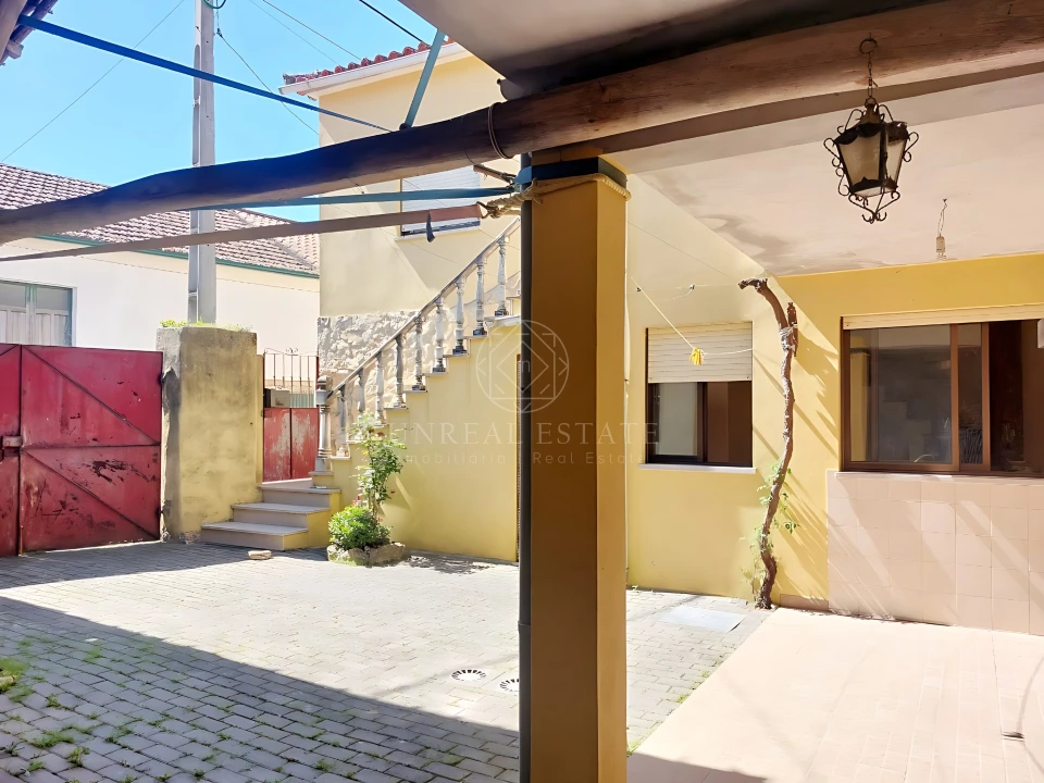 Moradia T4 para Venda em Assentiz Foto 17