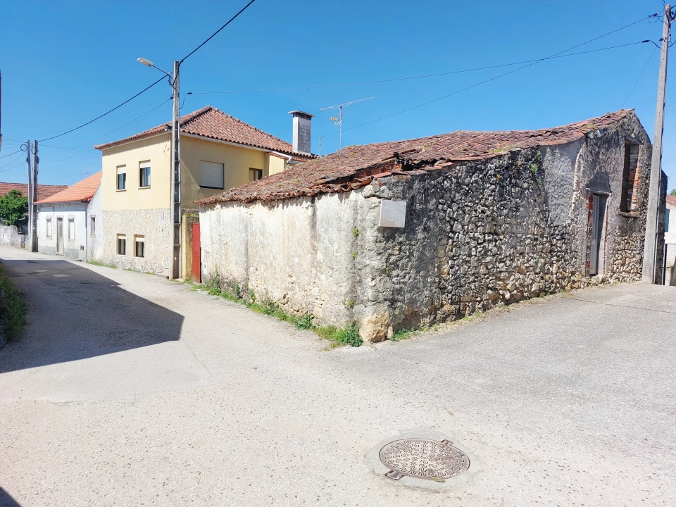 Moradia T4 para Venda em Assentiz Foto 2