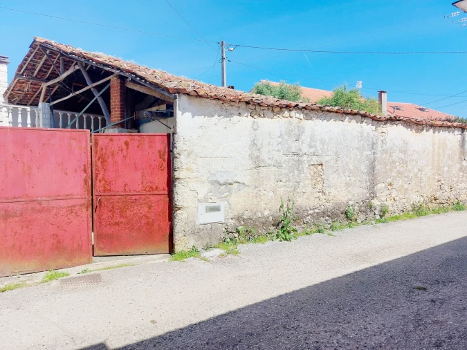 Moradia T4 para Venda em Assentiz Foto 9