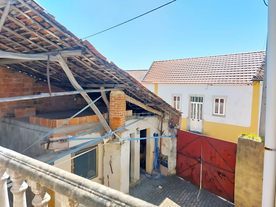 Moradia T4 para Venda em Assentiz Foto 50