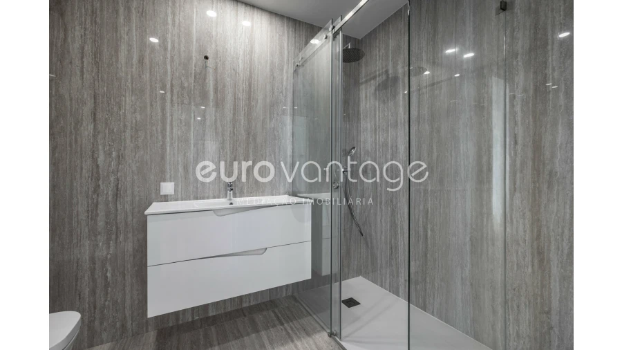 Apartamento T3 para Venda em Leiria, Pousos, Barreira e Cortes Foto 17