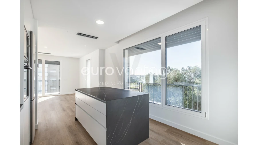 Apartamento T3 para Venda em Leiria, Pousos, Barreira e Cortes Foto 8