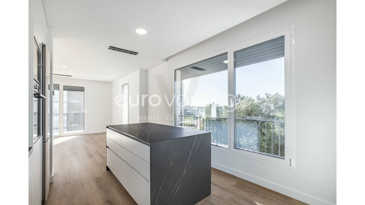 Apartamento T3 para Venda em Leiria, Pousos, Barreira e Cortes Foto 8