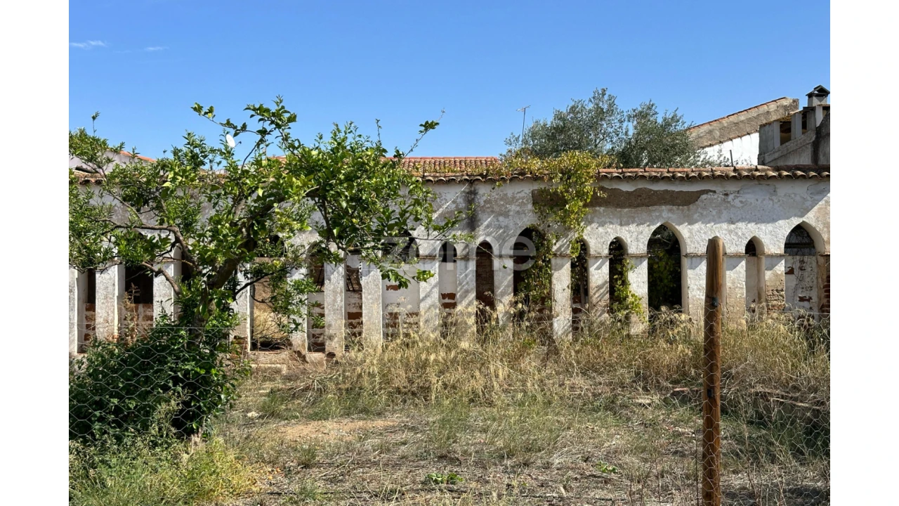 Moradia T9 para Venda em Serpa (Salvador e Santa Maria) Foto 14