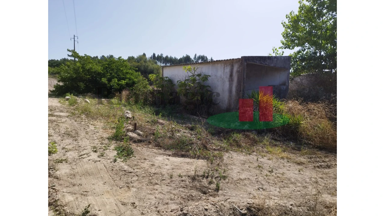 Quinta T2 para Venda em Rio Maior Foto 70