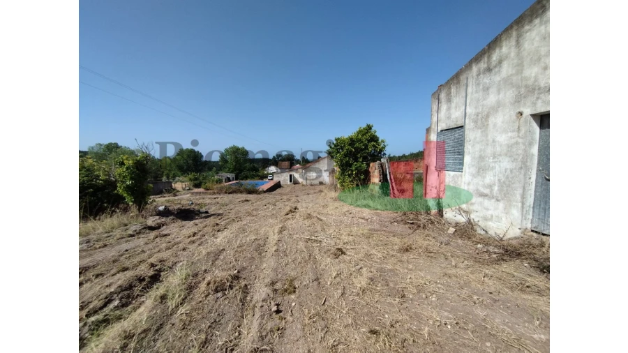 Quinta T2 para Venda em Rio Maior Foto 30