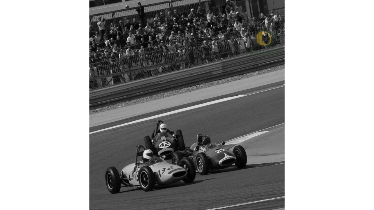 Apartamento T1 para Venda em Mexilhoeira Grande Foto 20