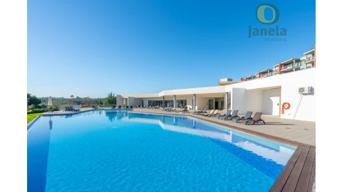 Apartamento T1 para Venda em Mexilhoeira Grande