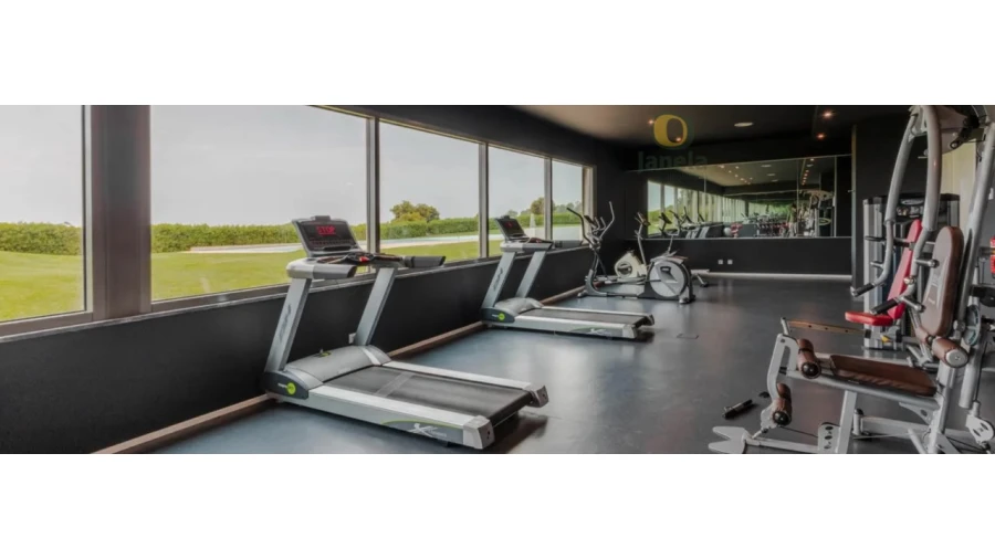 Apartamento T1 para Venda em Mexilhoeira Grande Foto 16