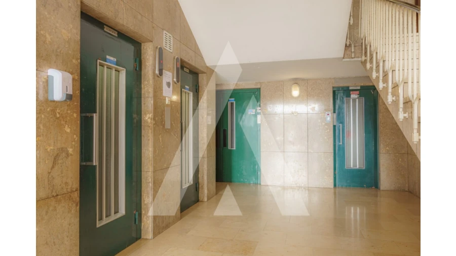 Apartamento T5 para Venda em Cedofeita, Santo Ildefonso, Sé, Miragaia, São Nicolau e Vitória Foto 6