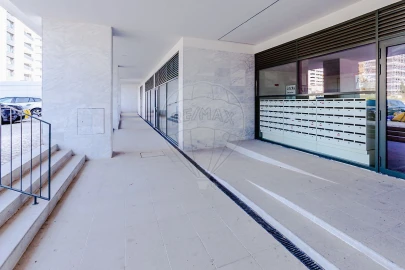 Loja para Venda em Lumiar
