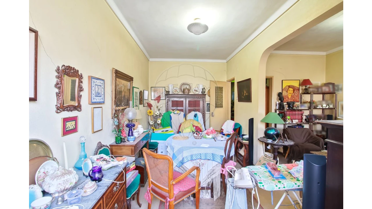 Apartamento T2 para Venda em Campo de Ourique Foto 7