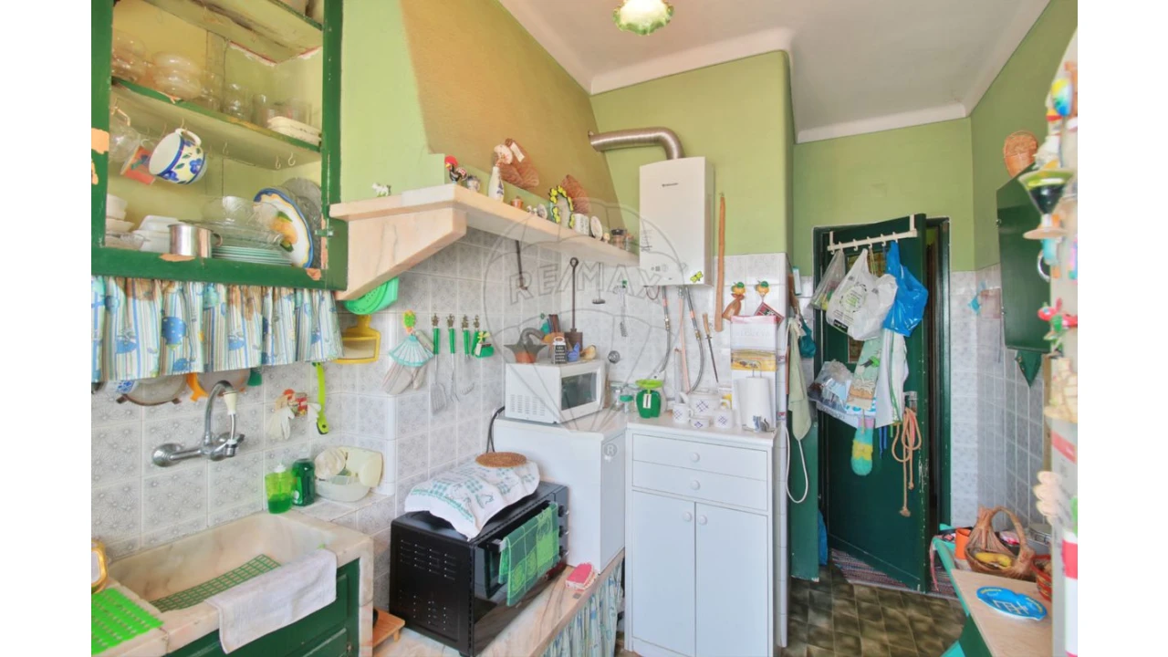 Apartamento T2 para Venda em Campo de Ourique Foto 11