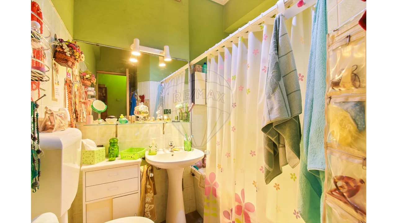 Apartamento T2 para Venda em Campo de Ourique Foto 18