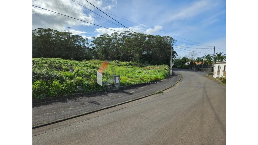 Terreno para Venda em Fonte do Bastardo Foto 4