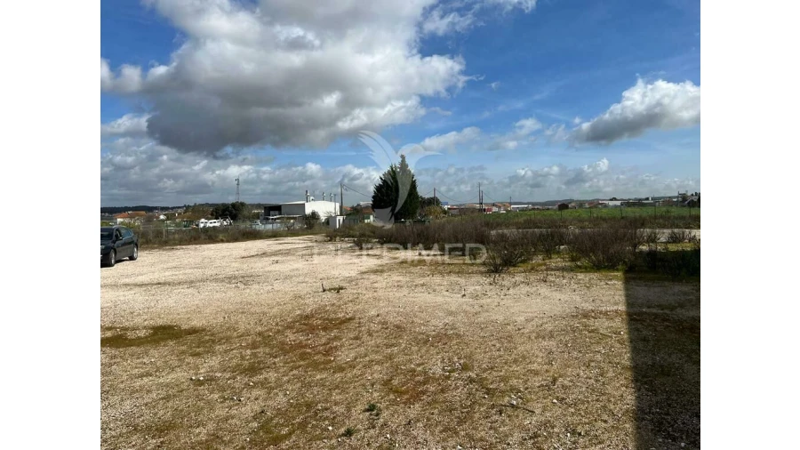 Terreno para Arrendamento em Abrigada e Cabanas de Torres Foto 3