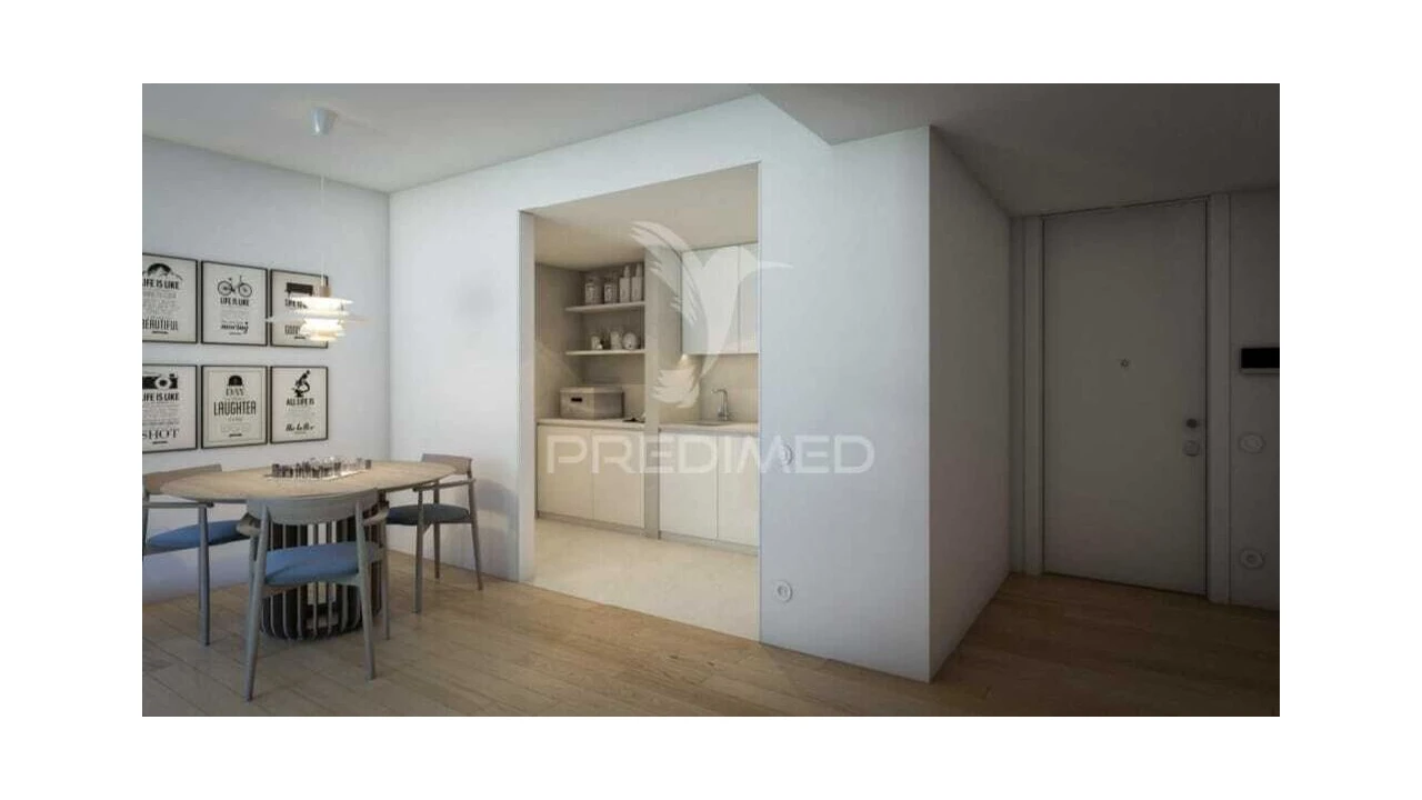 Apartamento T1 para Venda em Azurem Foto 2