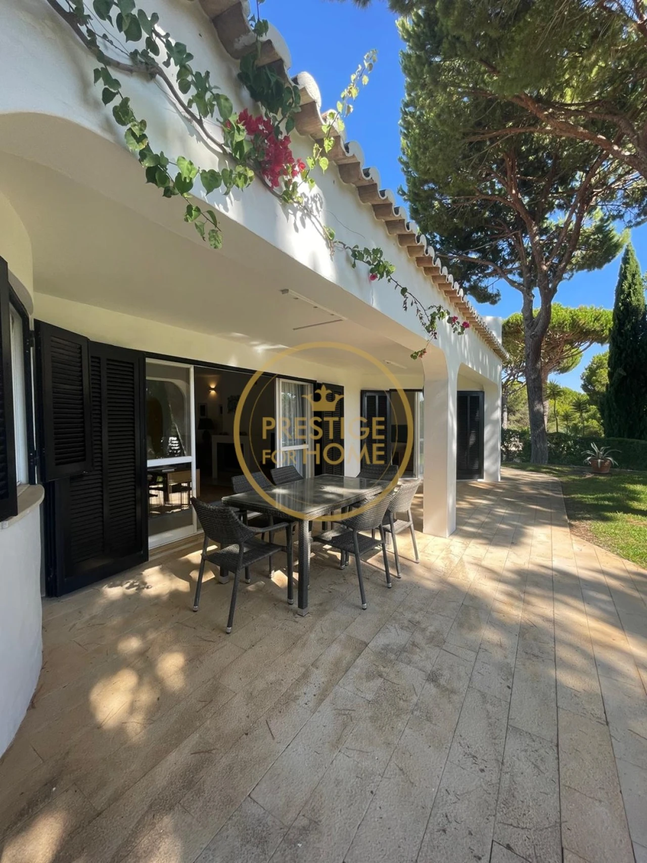 Moradia T3 para Venda em Albufeira e Olhos de Água Foto 1