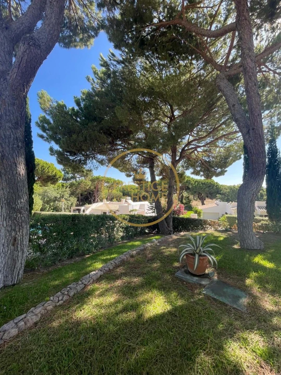 Moradia T3 para Venda em Albufeira e Olhos de Água Foto 20