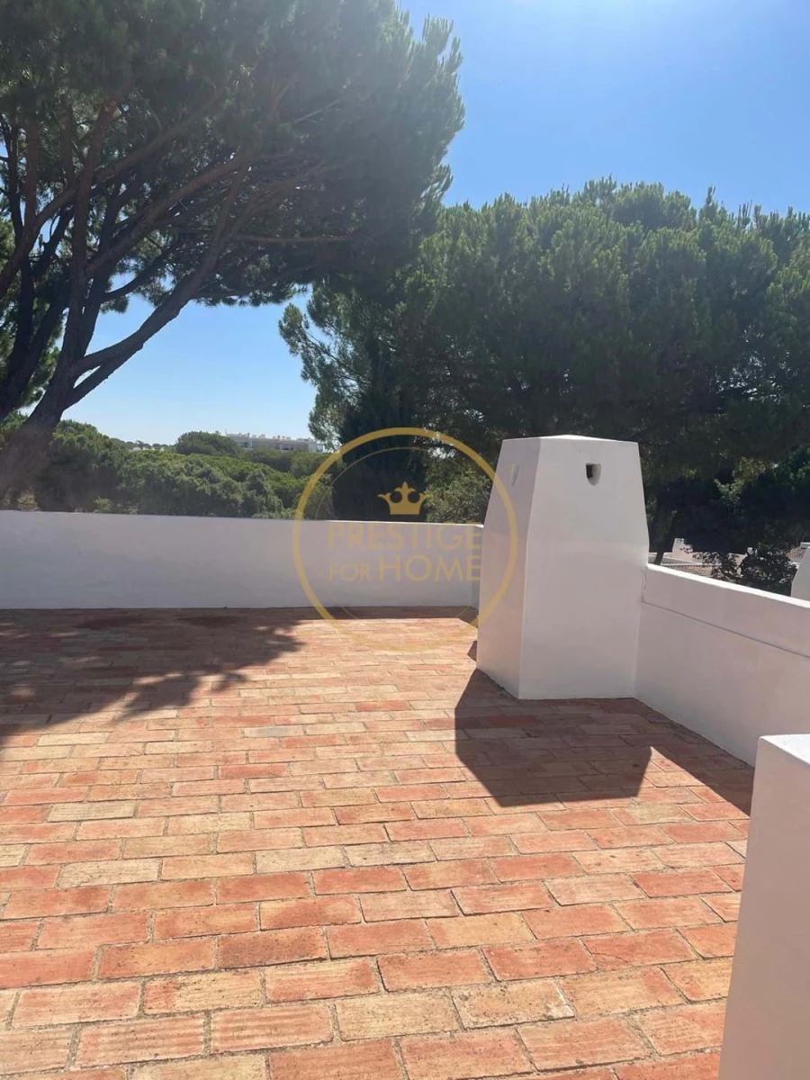Moradia T3 para Venda em Albufeira e Olhos de Água Foto 35