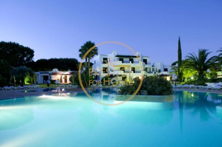 Moradia T3 para Venda em Albufeira e Olhos de Água Foto 46