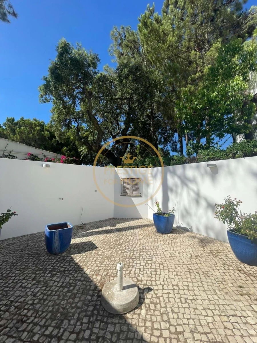 Moradia T3 para Venda em Albufeira e Olhos de Água Foto 16