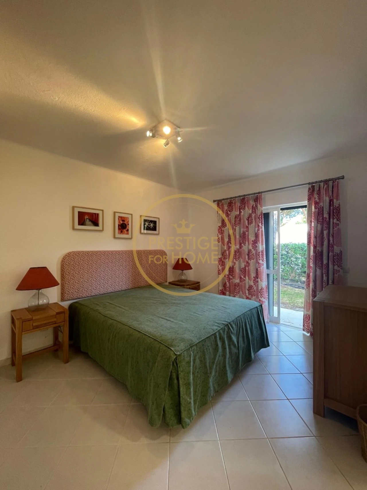 Moradia T3 para Venda em Albufeira e Olhos de Água Foto 25
