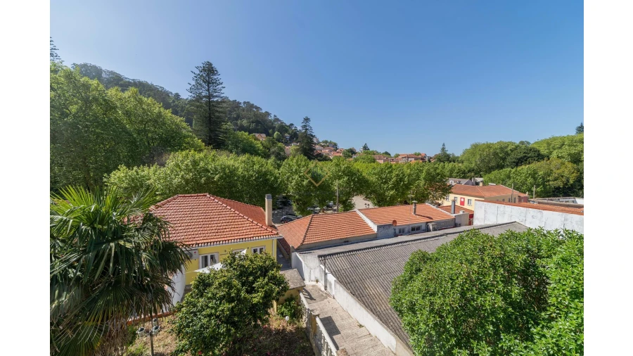 Moradia T6 para Venda em Agualva e Mira-Sintra Foto 2