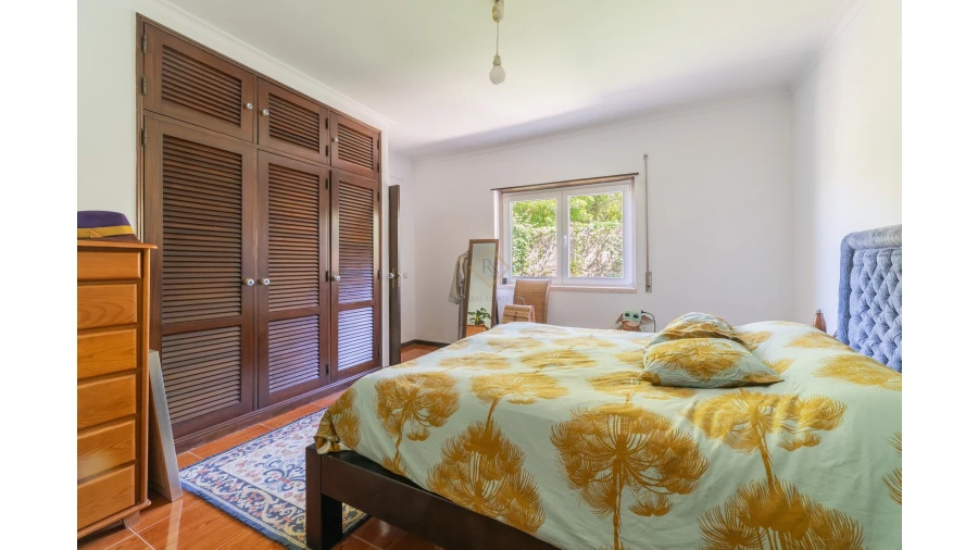 Moradia T6 para Venda em Agualva e Mira-Sintra Foto 12