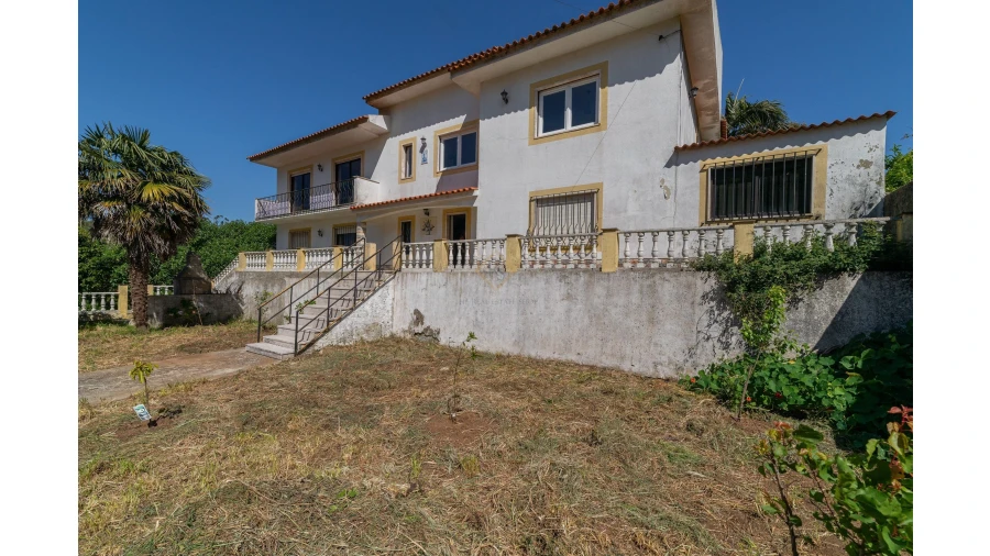 Moradia T6 para Venda em Agualva e Mira-Sintra Foto 31