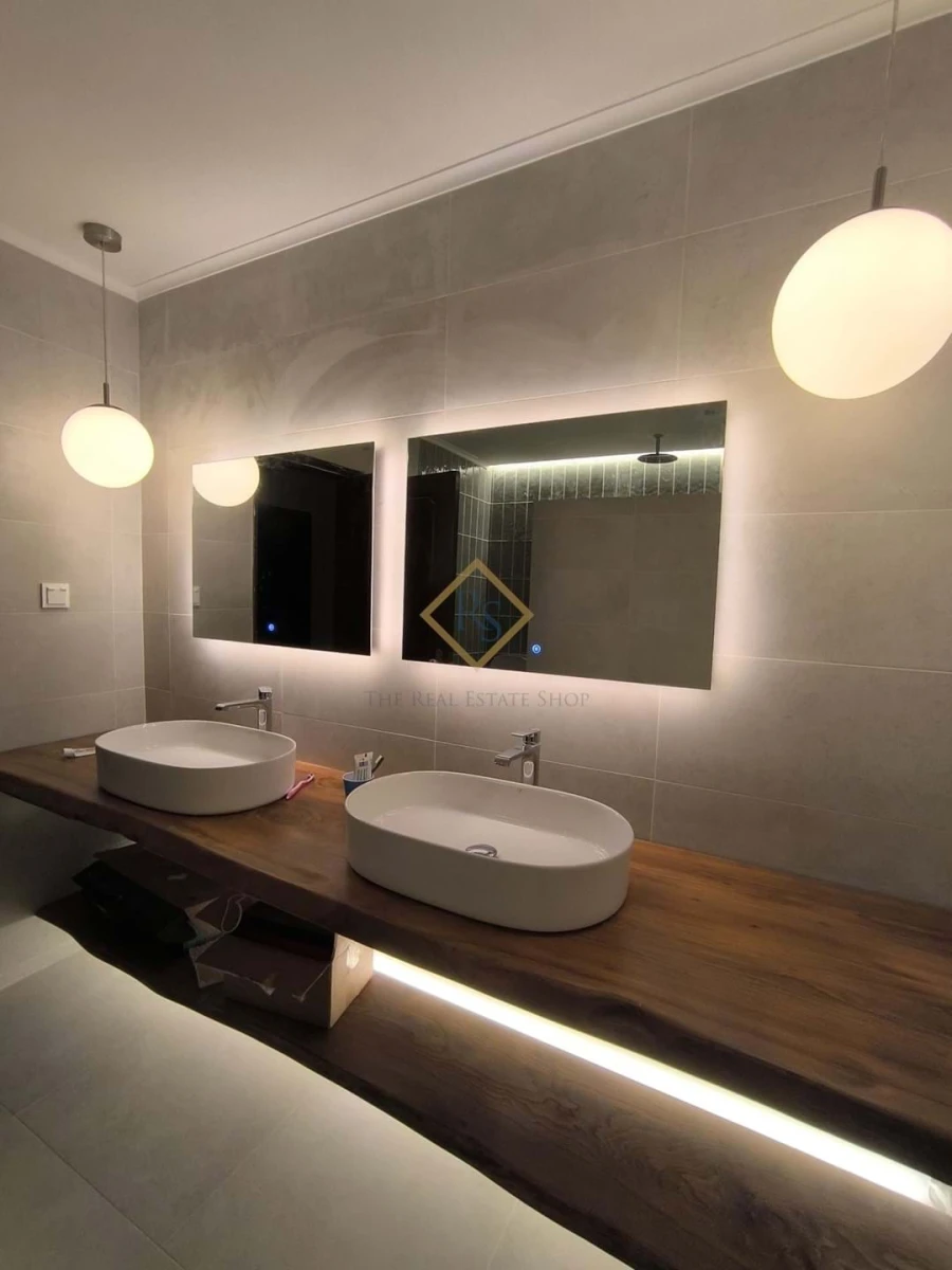 Moradia T6 para Venda em Agualva e Mira-Sintra Foto 18