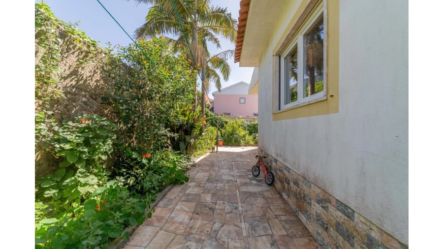 Moradia T6 para Venda em Agualva e Mira-Sintra Foto 26