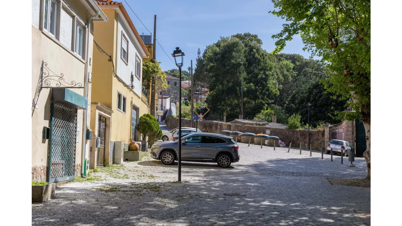 Moradia T6 para Venda em Agualva e Mira-Sintra Foto 32