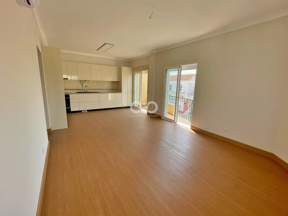 Apartamento T2 para Venda em Lagos (São Sebastião e Santa Maria) Foto 5