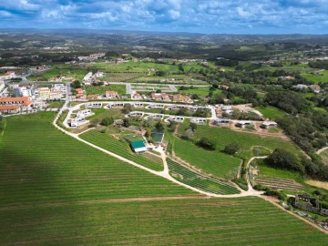 Moradia T2 para Venda em Caldas da Rainha - Santo Onofre e Serra do Bouro