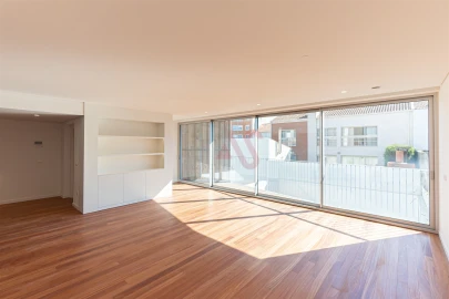 Moradia T4 para Venda em Glória e Vera Cruz