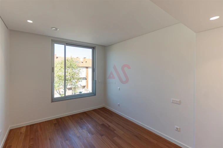 Moradia T4 para Venda em Glória e Vera Cruz Foto 24